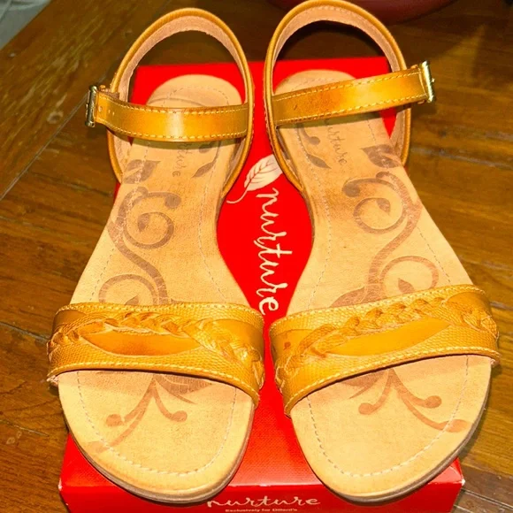 NWT⭐️NURTURE🌻LEATHER “Marrlowe” SANDALS Size 8.5🤎Color: Parker Tan - Picture 5 of 12